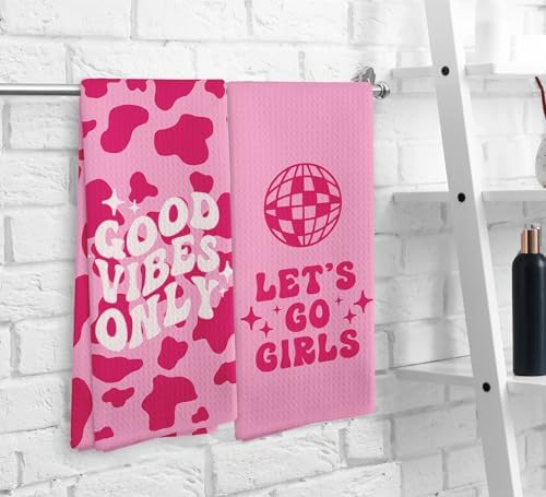 Lets Go Girls Hot Pink Bath Towel Set of 2