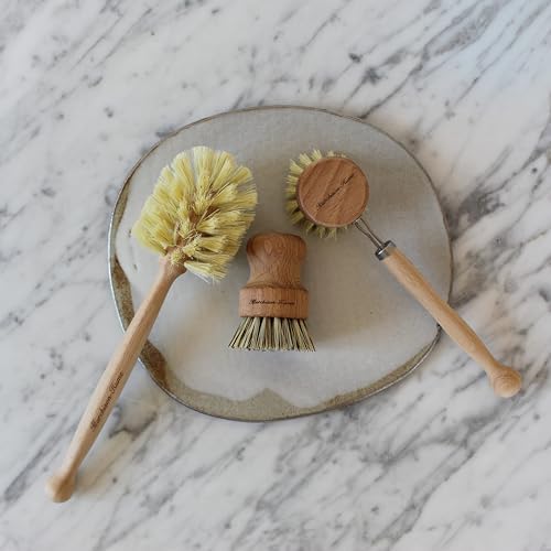 Ergonomic All-Natural Dish Brush Say Goodbye to Mess