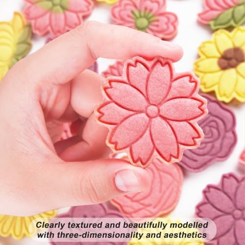 8-Piece Set of Creative Flower Cookie Cutters for Baking